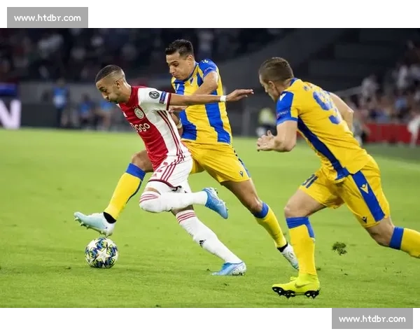 伊拜跨界足球：Ronin FC 亮相加泰罗尼亚第四级别联赛