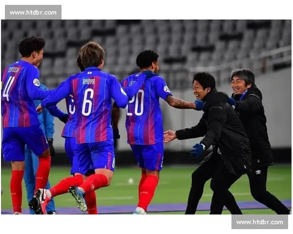 柏斯光荣对阵上海申花亚冠赛场强强对话看点解析战术走势与胜负悬念前瞻