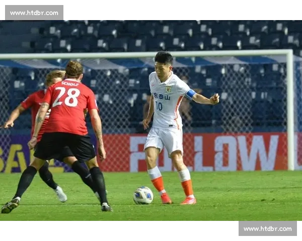 申花迎战珀斯关键一役展现中澳足球实力碰撞之夜焦点对决引爆亚冠赛场