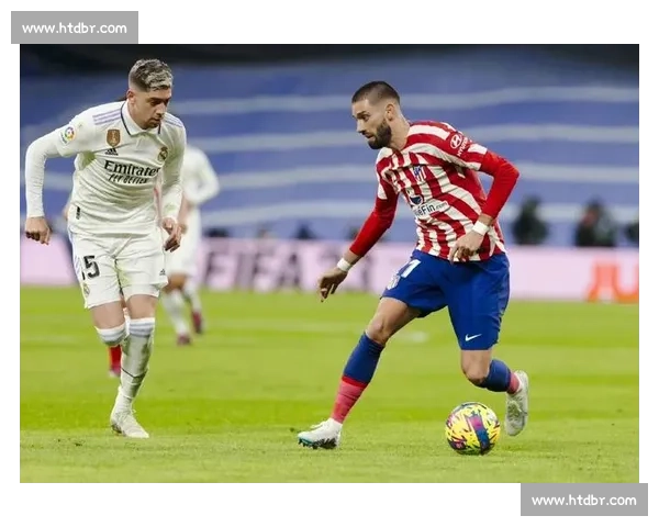 皇马迎战二队强强对话焦点之战全面检验阵容深度与状态表现实力 皇马迎战二队强强对话焦点之战全面检验阵容深度与状态表现实力